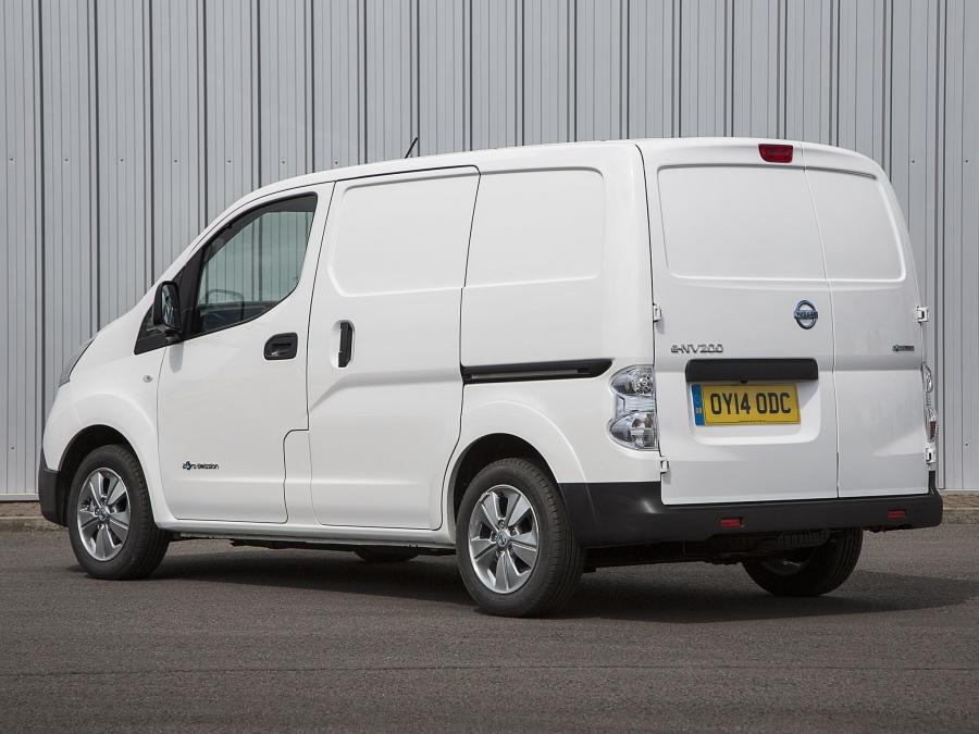 Nissan e-NV200 Van 2014 года  (UK) (фото 4 из 30)